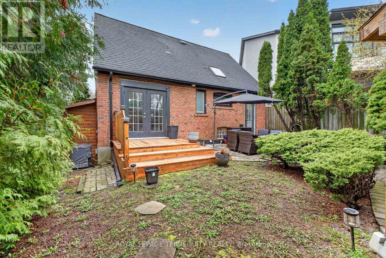 47 Berl Avenue, Toronto, Ontario  M8Y 3C6 - Photo 31 - W13020420