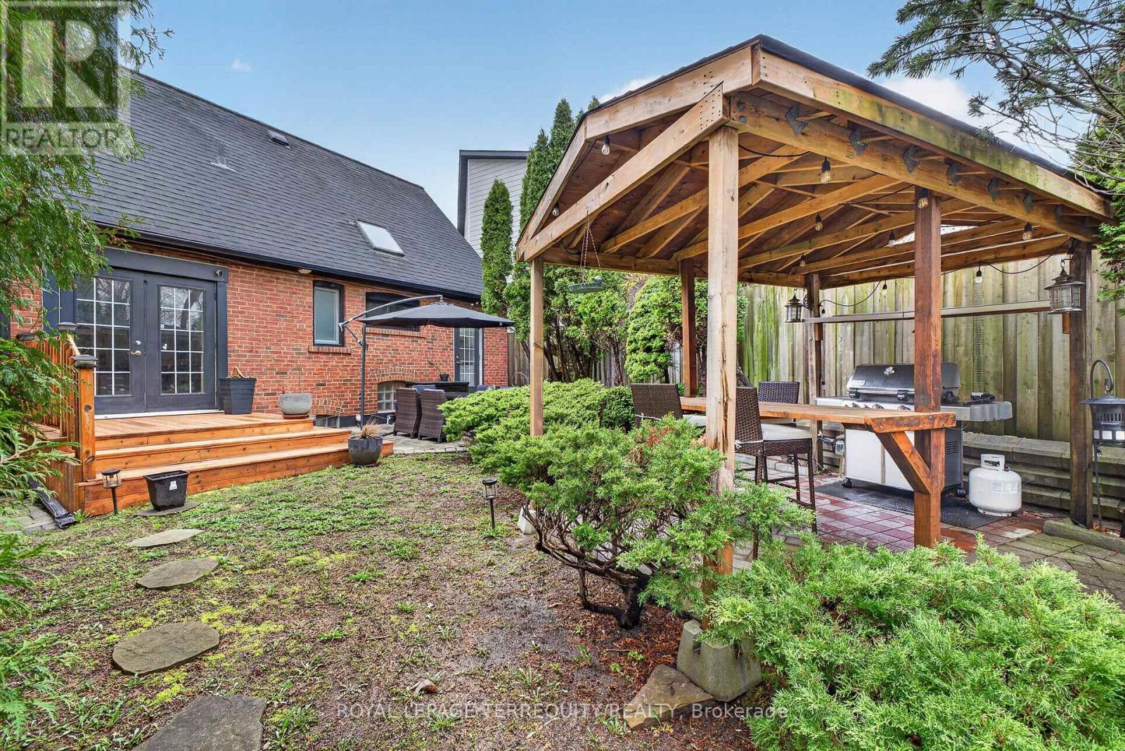 47 Berl Avenue, Toronto, Ontario  M8Y 3C6 - Photo 33 - W13020420