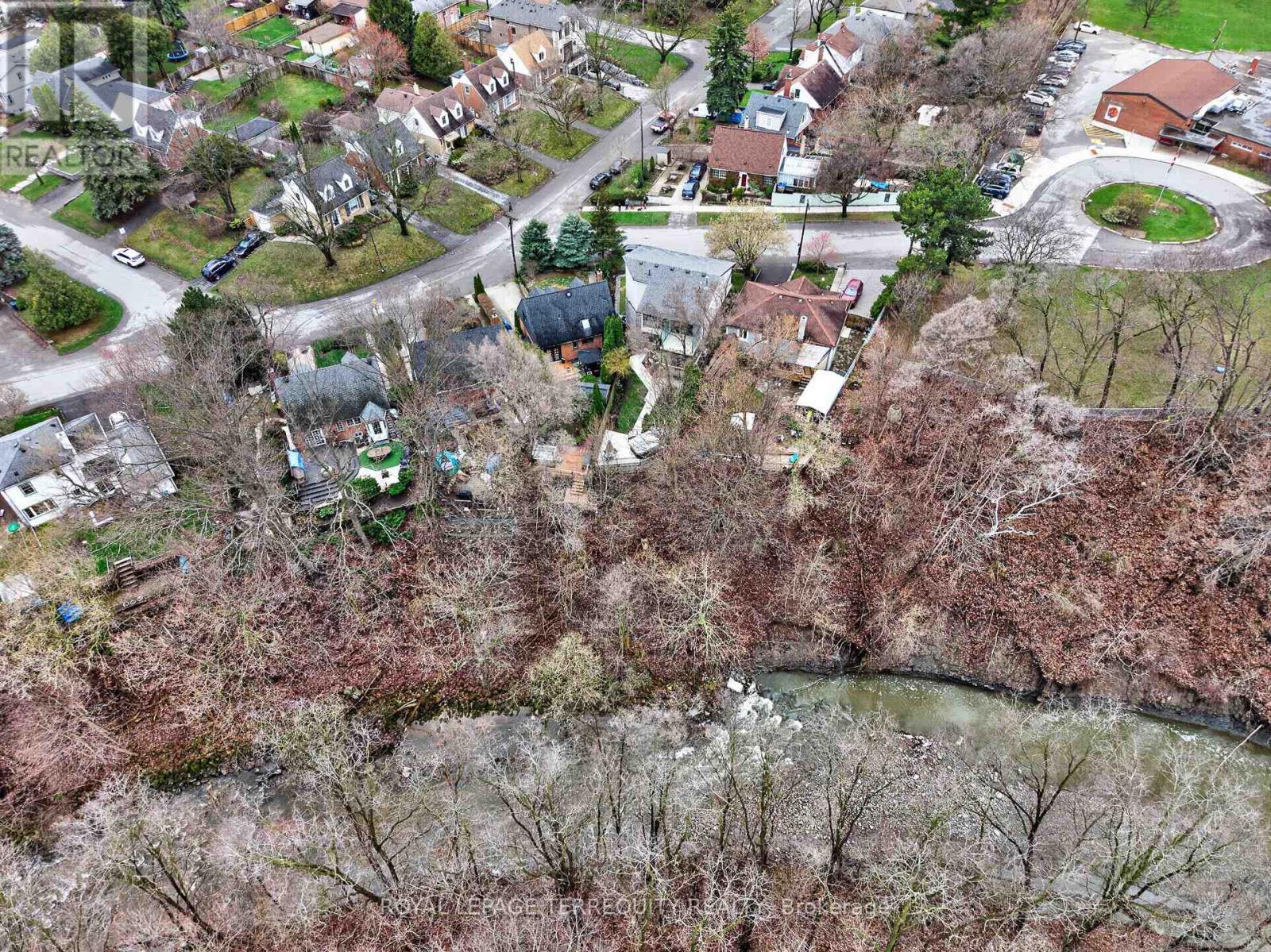 47 Berl Avenue, Toronto, Ontario  M8Y 3C6 - Photo 44 - W13020420