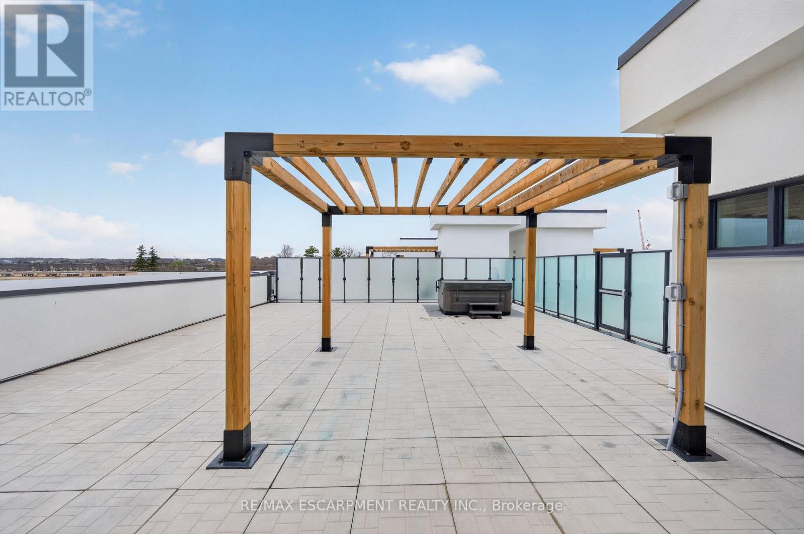 401 - 123 Maurice Drive, Oakville, Ontario  L6K 2W6 - Photo 48 - W13020438