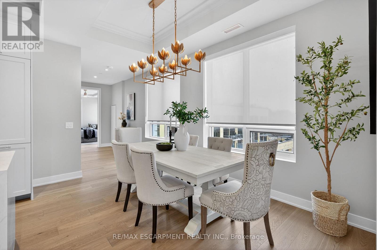 401 - 123 Maurice Drive, Oakville, Ontario  L6K 2W6 - Photo 9 - W13020438