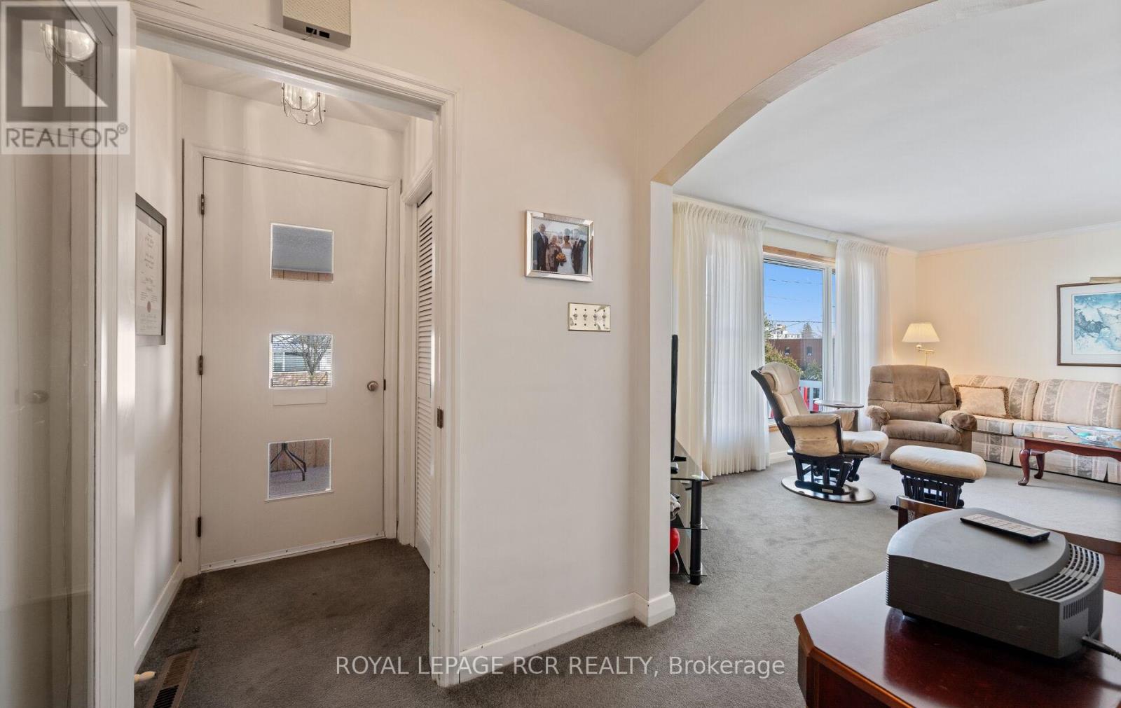 34 Elizabeth Street, Orangeville, Ontario  L9W 1C1 - Photo 9 - W13020452