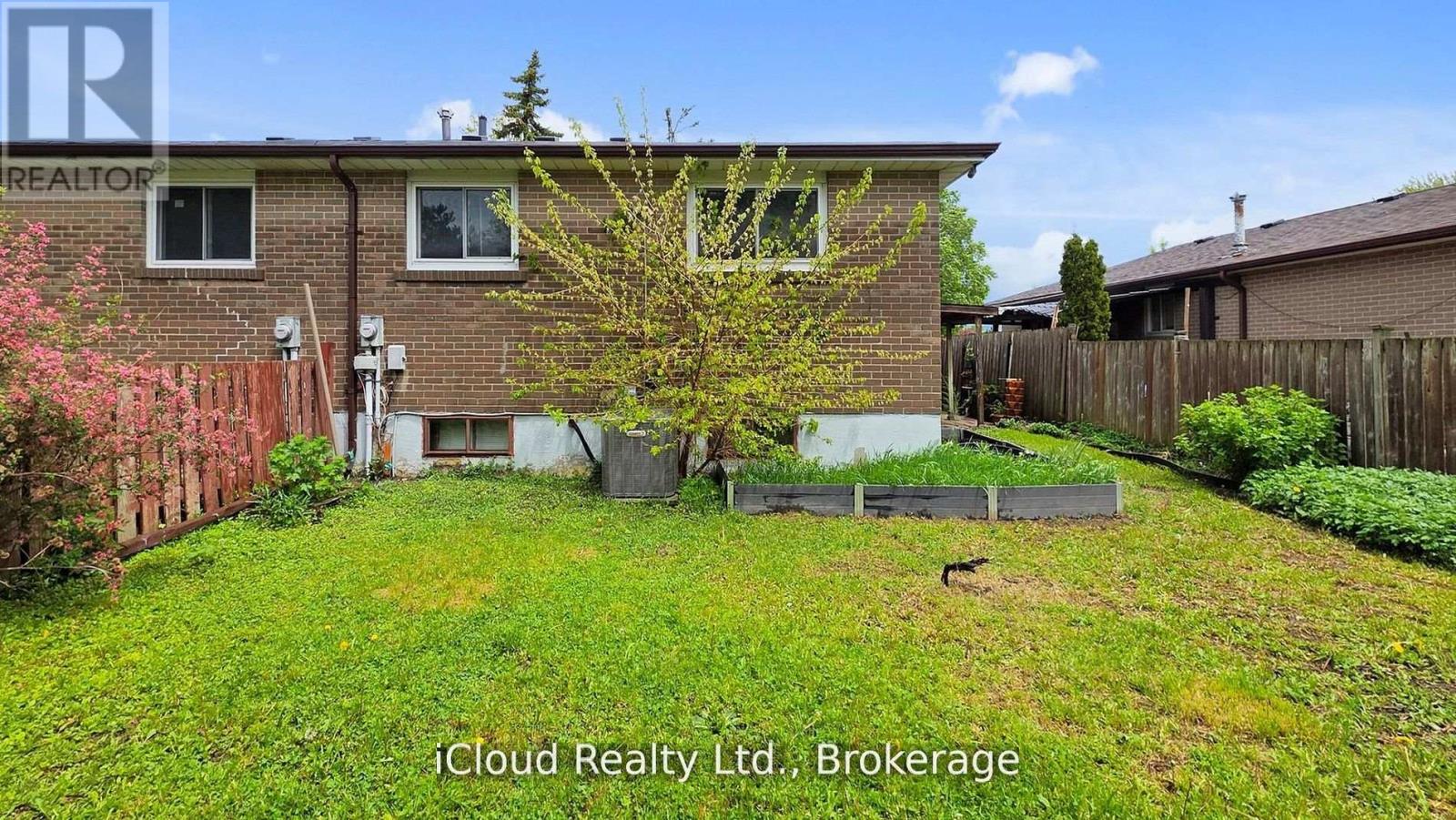 19 Flamingo Crescent, Brampton, Ontario  L6T 2G4 - Photo 25 - W13020480