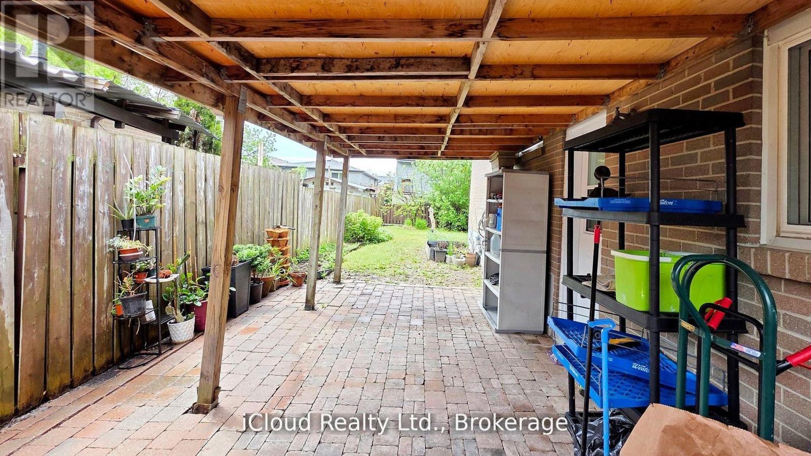 19 Flamingo Crescent, Brampton, Ontario  L6T 2G4 - Photo 28 - W13020480