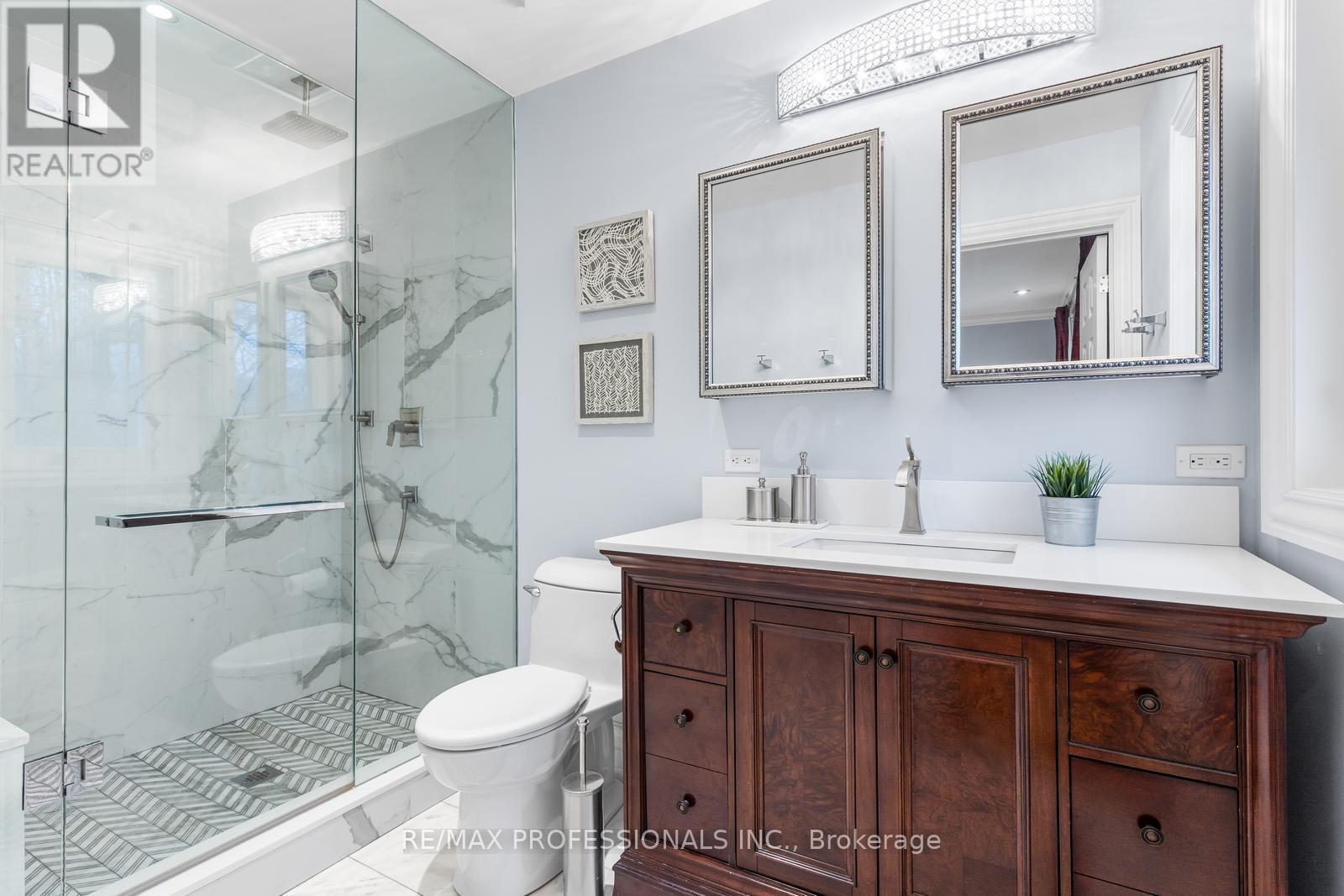 164 Morningside Avenue, Toronto, Ontario  M6S 1E3 - Photo 28 - W13020500