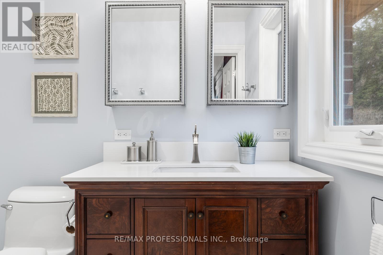 164 Morningside Avenue, Toronto, Ontario  M6S 1E3 - Photo 29 - W13020500