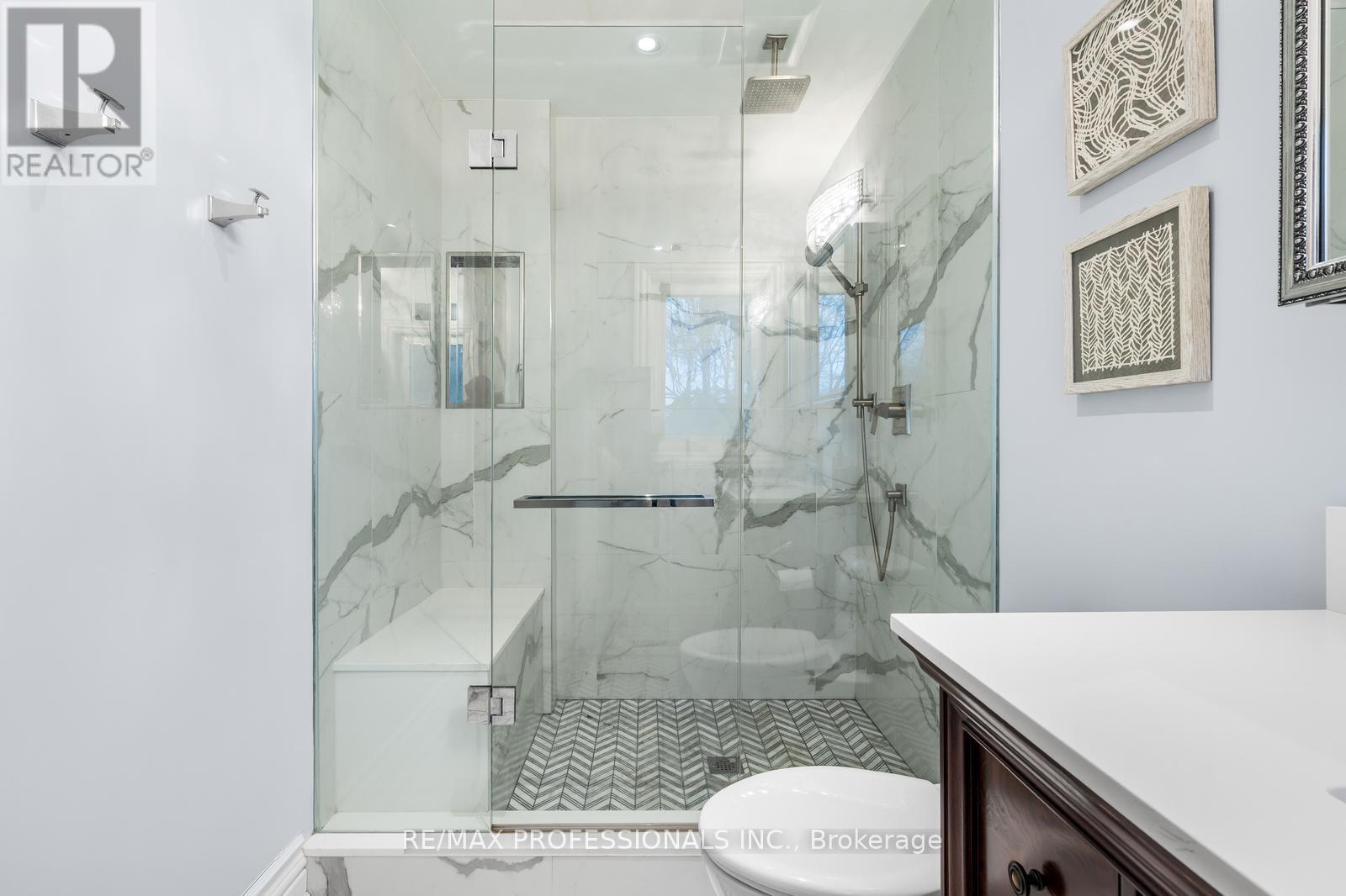 164 Morningside Avenue, Toronto, Ontario  M6S 1E3 - Photo 30 - W13020500