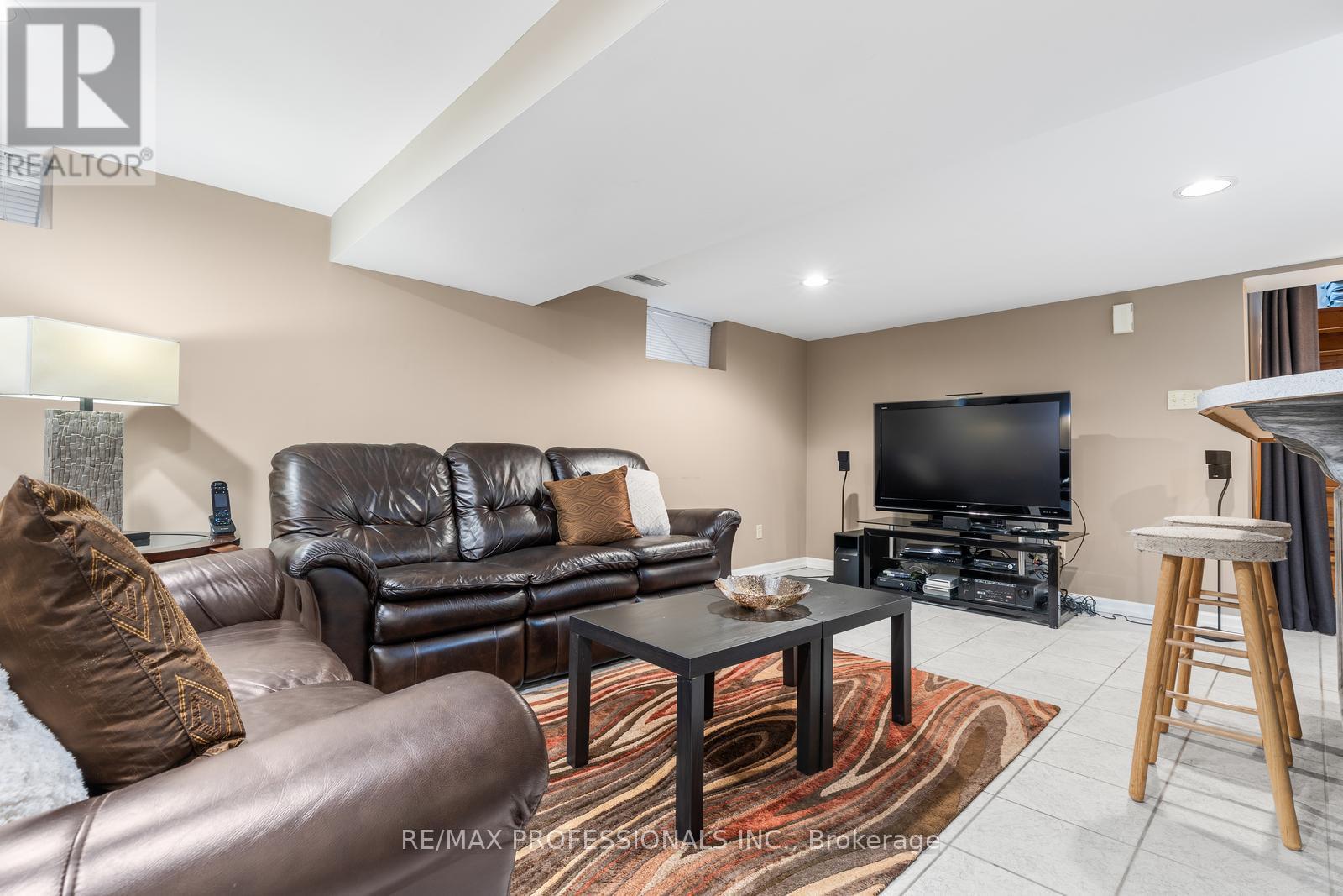 164 Morningside Avenue, Toronto, Ontario  M6S 1E3 - Photo 39 - W13020500