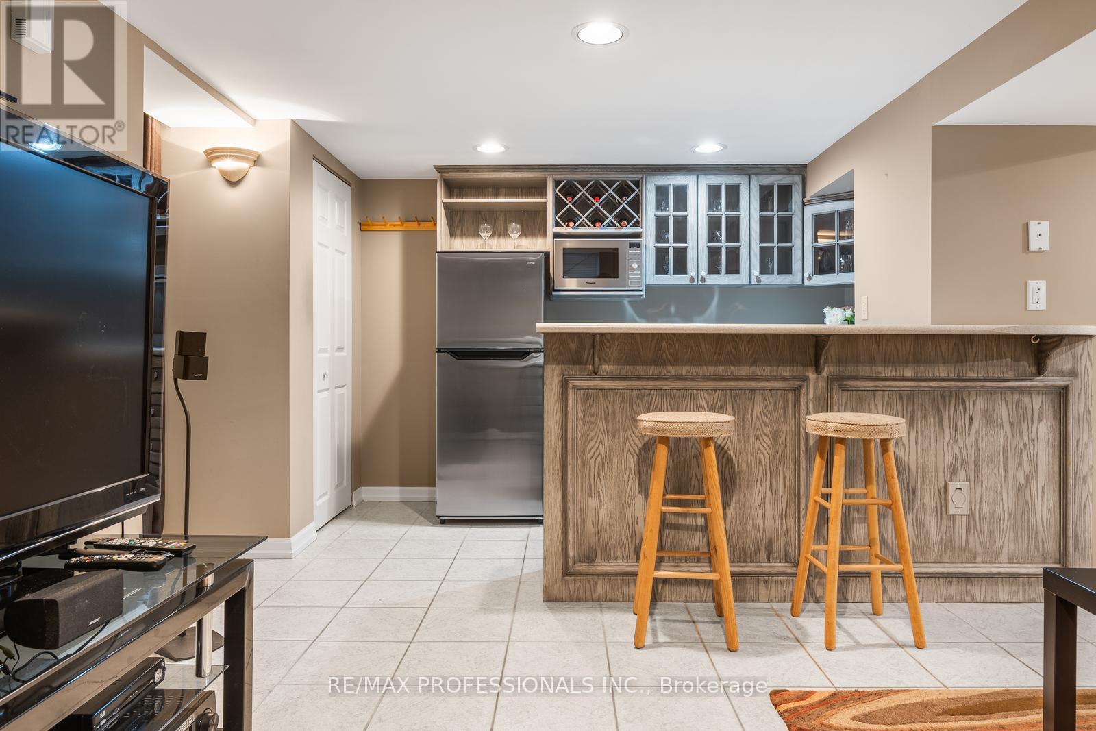 164 Morningside Avenue, Toronto, Ontario  M6S 1E3 - Photo 41 - W13020500