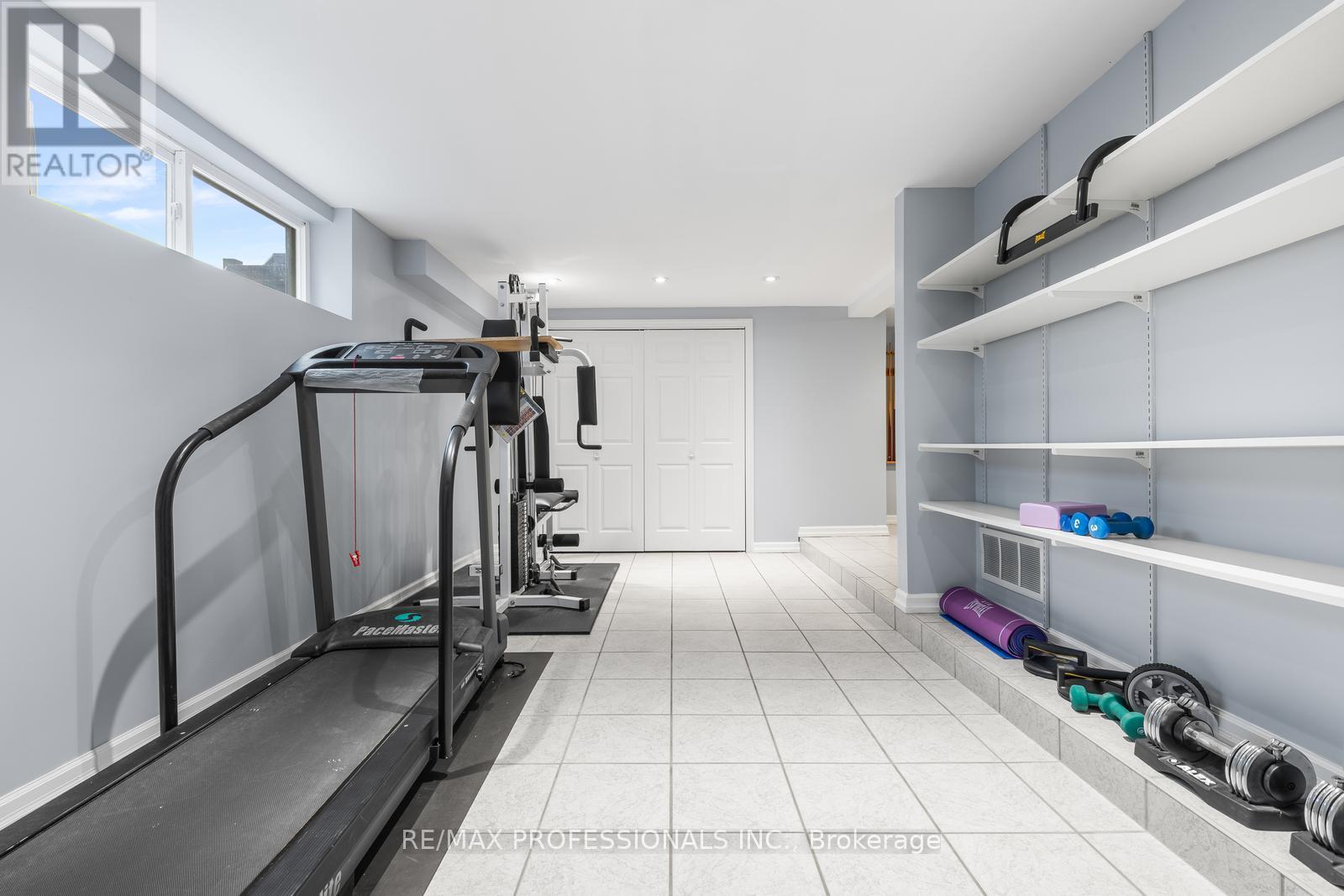 164 Morningside Avenue, Toronto, Ontario  M6S 1E3 - Photo 47 - W13020500