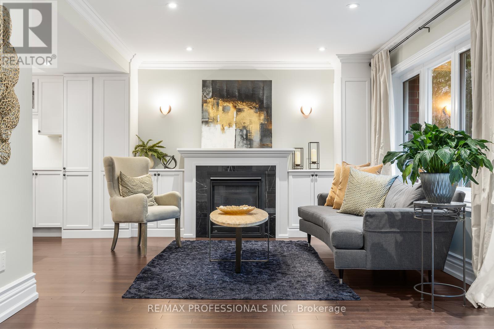 164 Morningside Avenue, Toronto, Ontario  M6S 1E3 - Photo 7 - W13020500