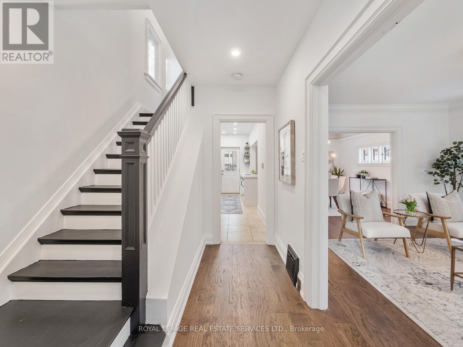 387 Kennedy Avenue, Toronto, Ontario  M6P 3C5 - Photo 20 - W13020526