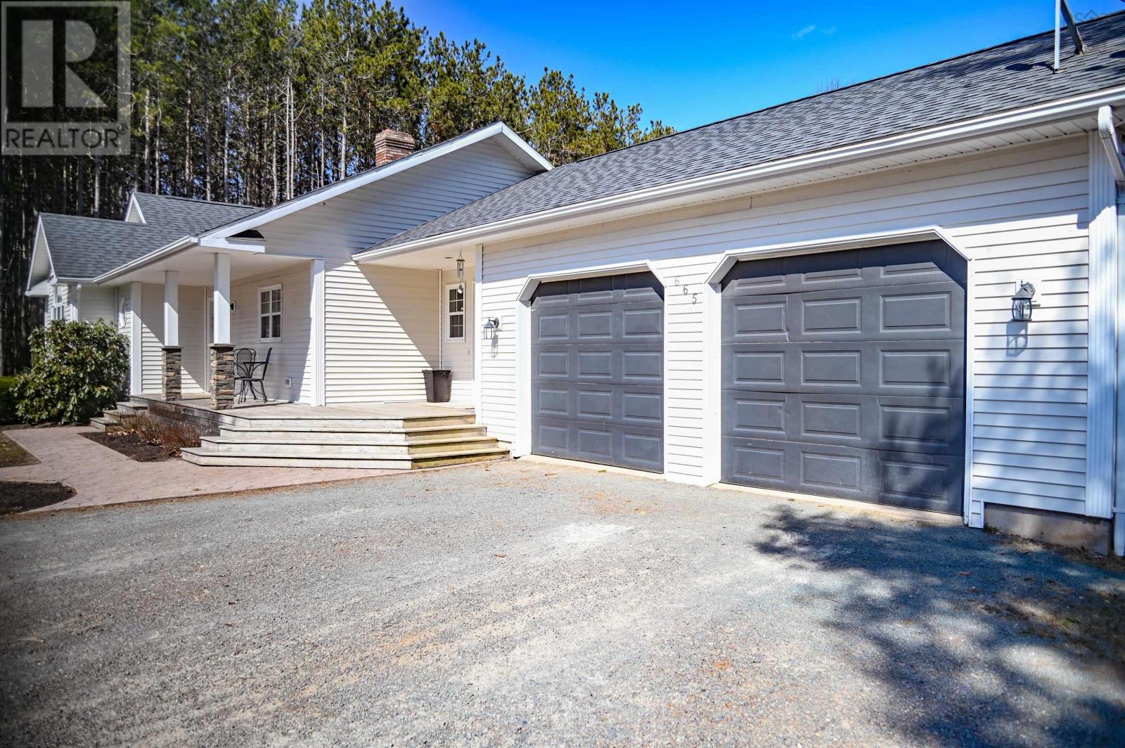 665 Maple Street, East Berwick, Nova Scotia  B0P 1E0 - Photo 6 - 202607999