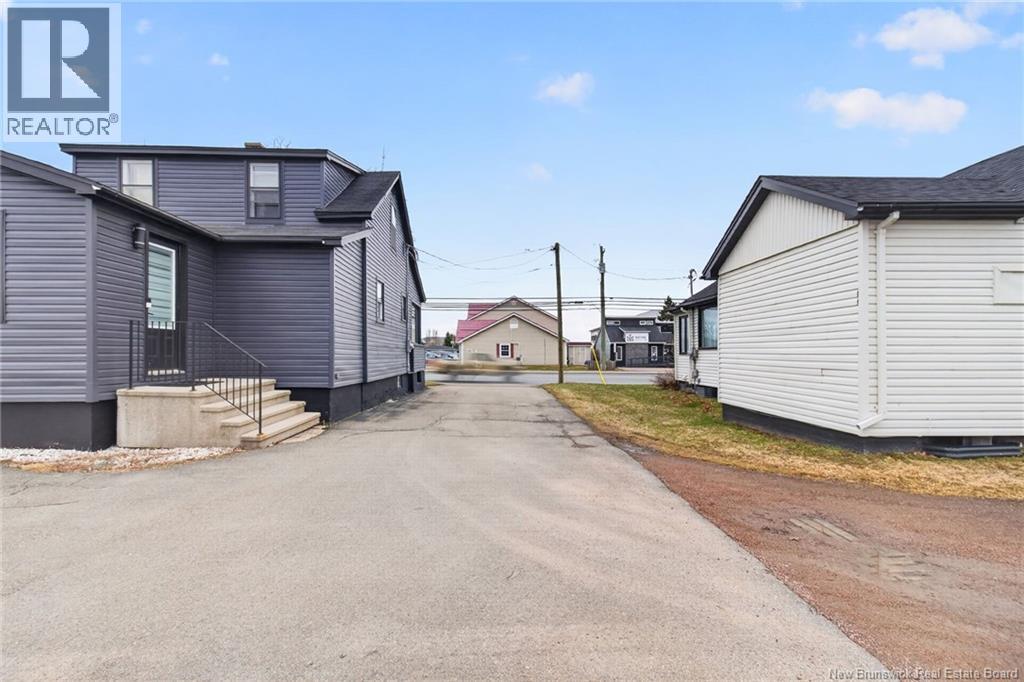 379 Champlain Street, Dieppe, New Brunswick  E1A 1P3 - Photo 12 - NB137556