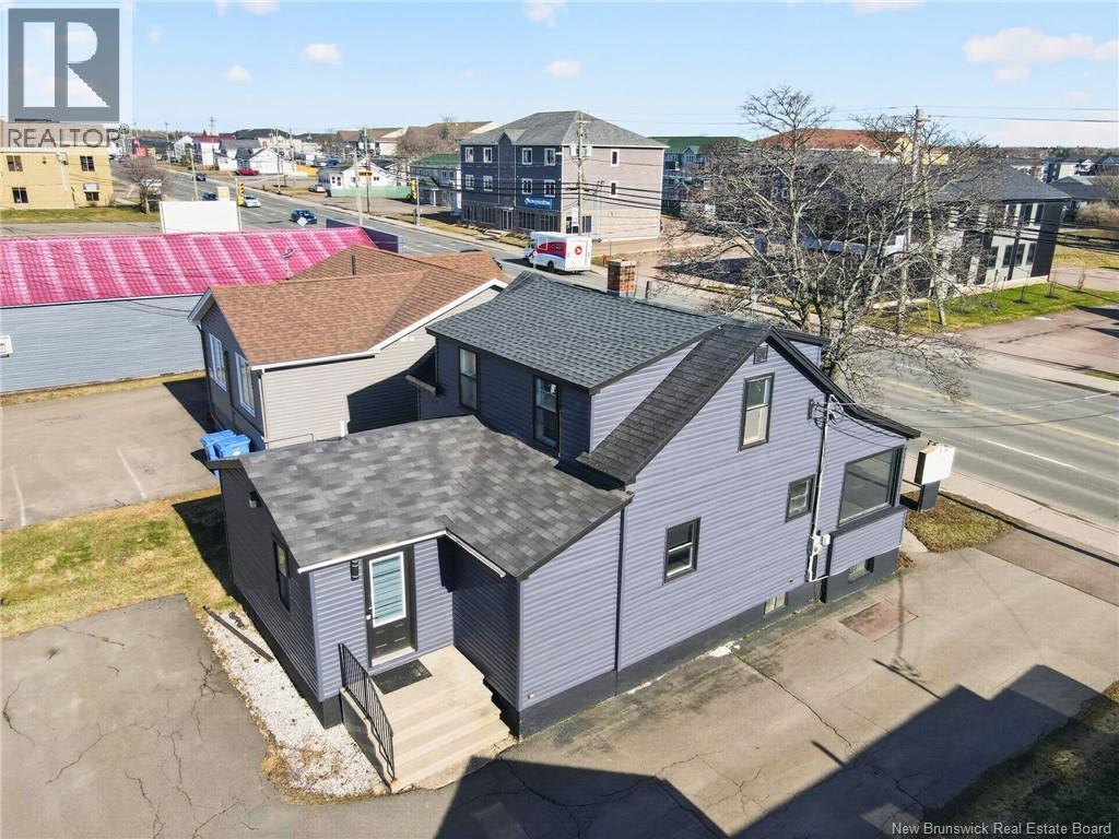 379 Champlain Street, Dieppe, New Brunswick  E1A 1P3 - Photo 4 - NB137556