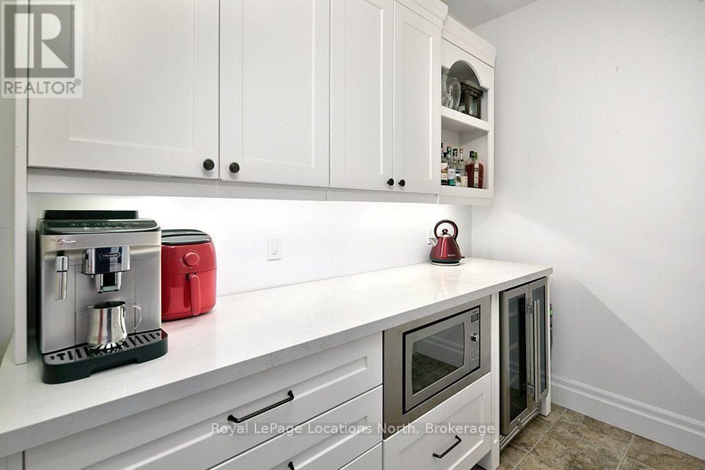 110 John Watt Way, Blue Mountains, Ontario  N0H 2P0 - Photo 11 - X12716568