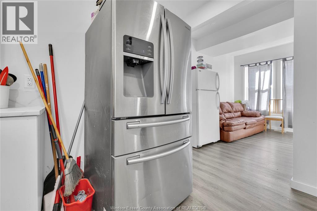 539 Campbell Avenue, Windsor, Ontario  N9B 2H5 - Photo 25 - 26008620