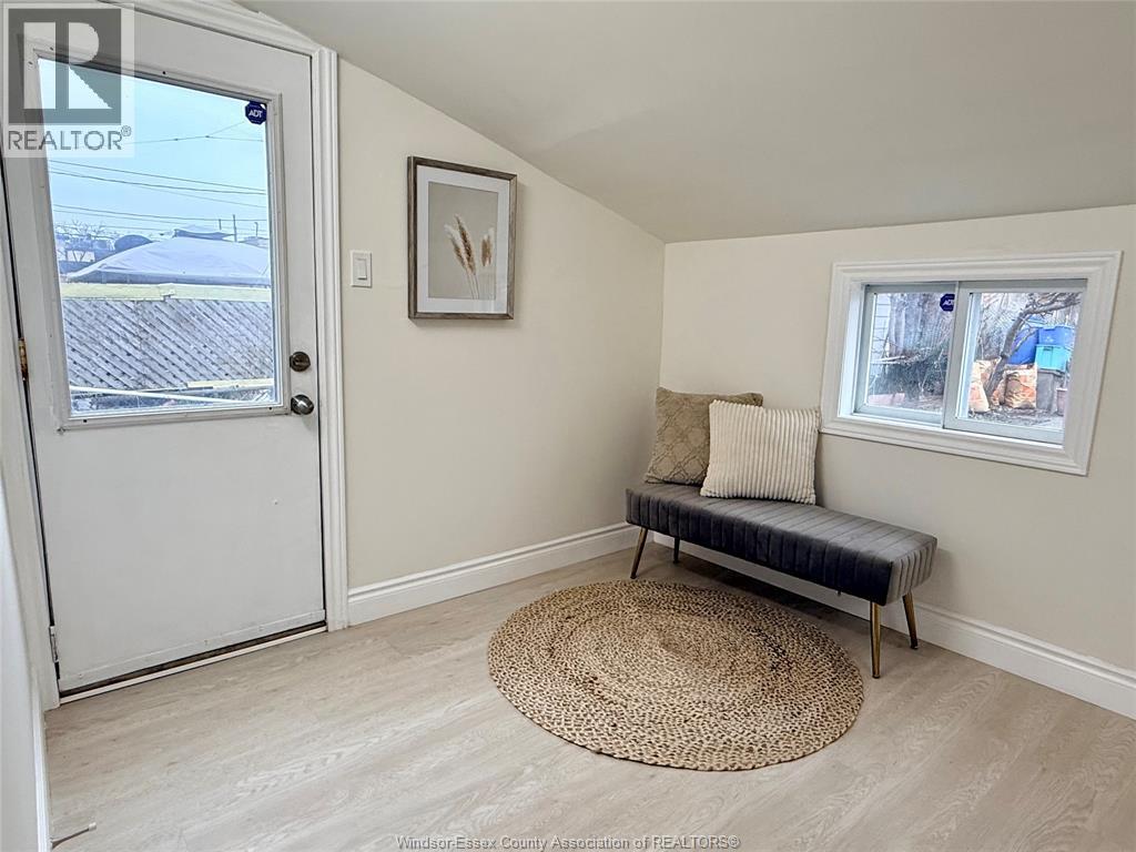 1046 Lillian, Windsor, Ontario  N9A 1V7 - Photo 15 - 26008619