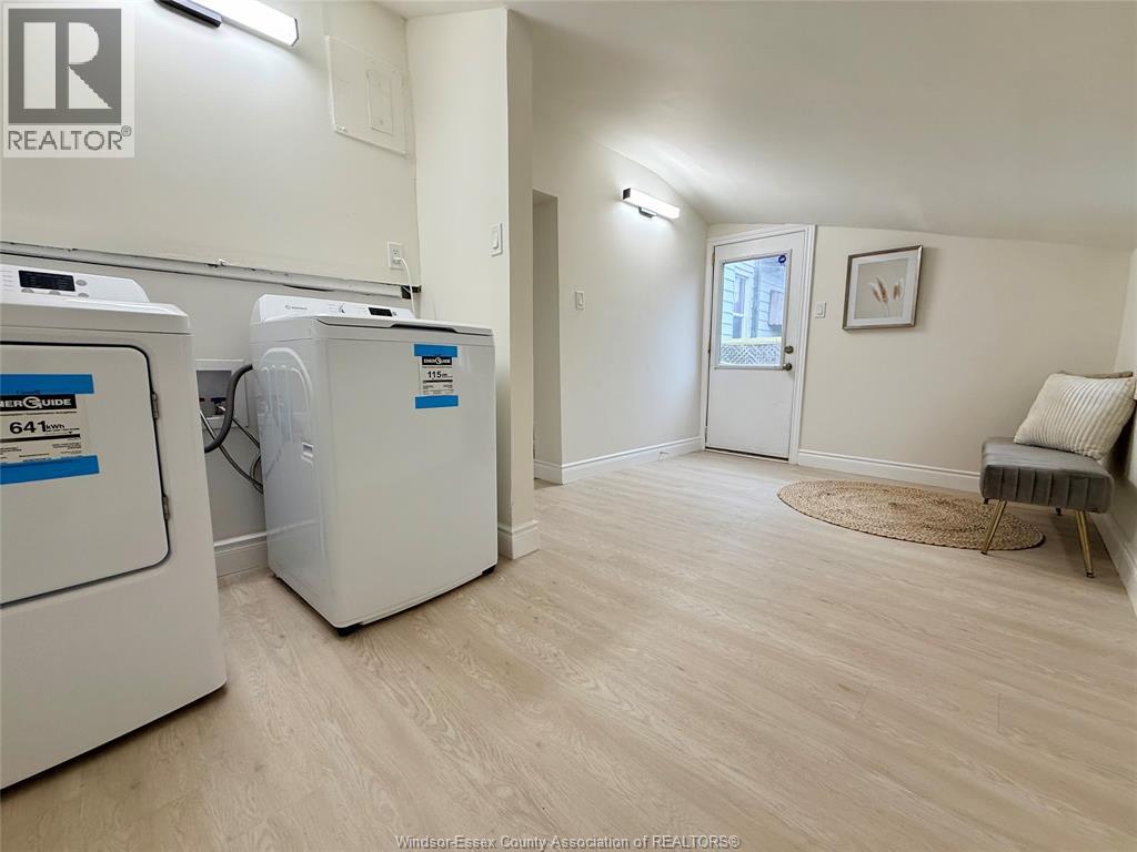 1046 Lillian, Windsor, Ontario  N9A 1V7 - Photo 16 - 26008619