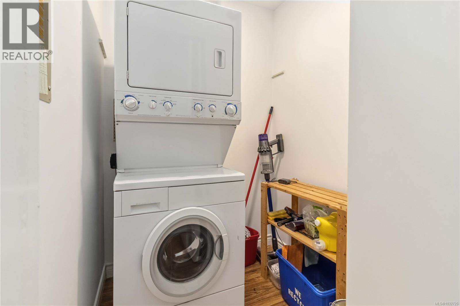 302 1436 Harrison St, Victoria, British Columbia  V8S 3S2 - Photo 26 - 1032725