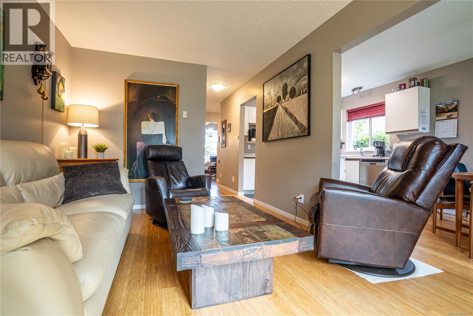 1771 Bay St, Victoria, British Columbia  V8R 2B9 - Photo 13 - 1032597