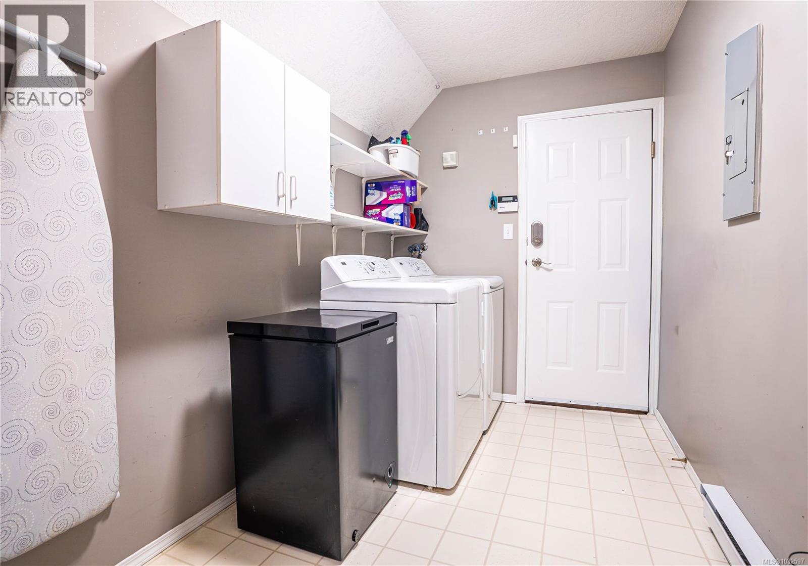 1771 Bay St, Victoria, British Columbia  V8R 2B9 - Photo 16 - 1032597