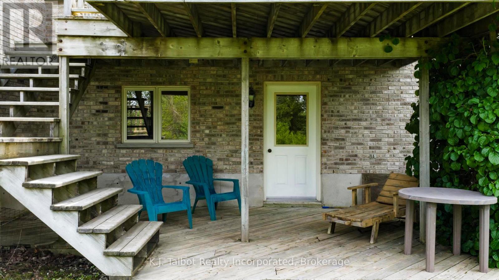 386 Templeton Street, North Huron, Ontario  N0M 1H0 - Photo 18 - X13019014