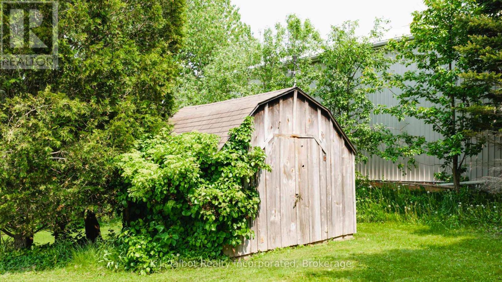 386 Templeton Street, North Huron, Ontario  N0M 1H0 - Photo 20 - X13019014