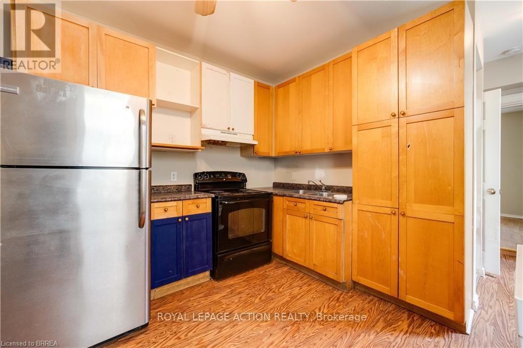 300 Dalhousie Street, Brantford, Ontario  N3S 3V5 - Photo 5 - X13020238