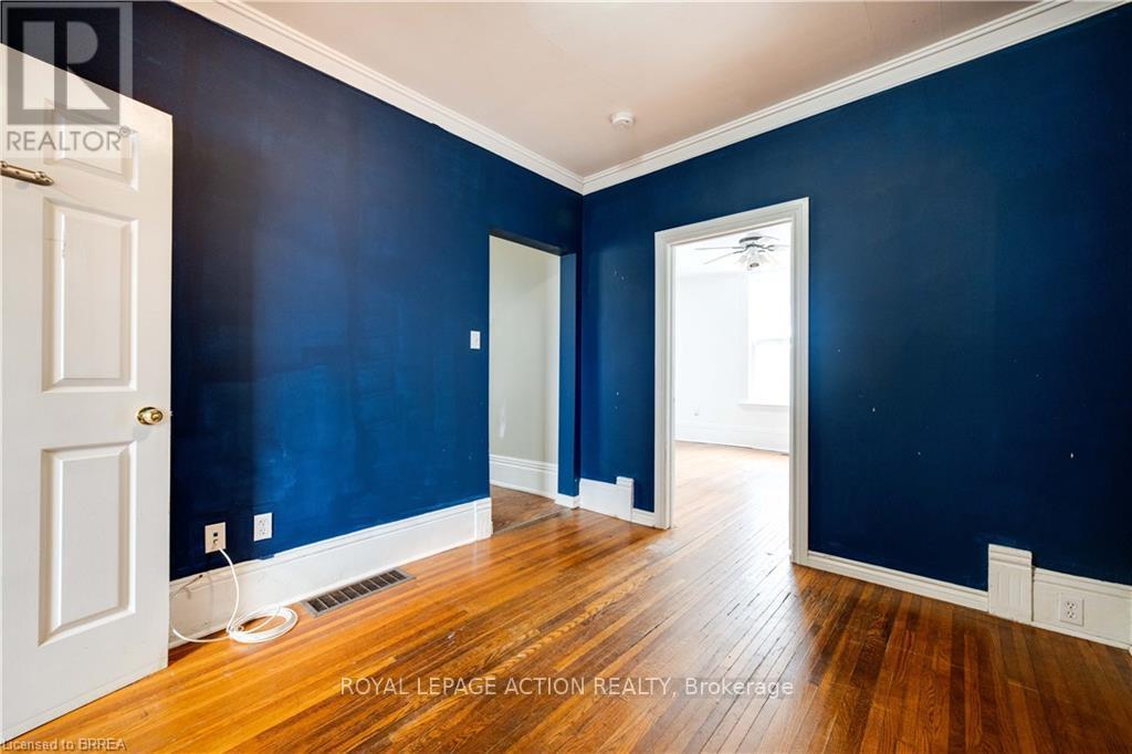 300 Dalhousie Street, Brantford, Ontario  N3S 3V5 - Photo 9 - X13020238