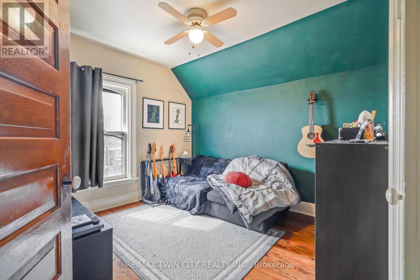 10 Henrietta Street, Brantford, Ontario  N3T 3Y9 - Photo 15 - X13020248