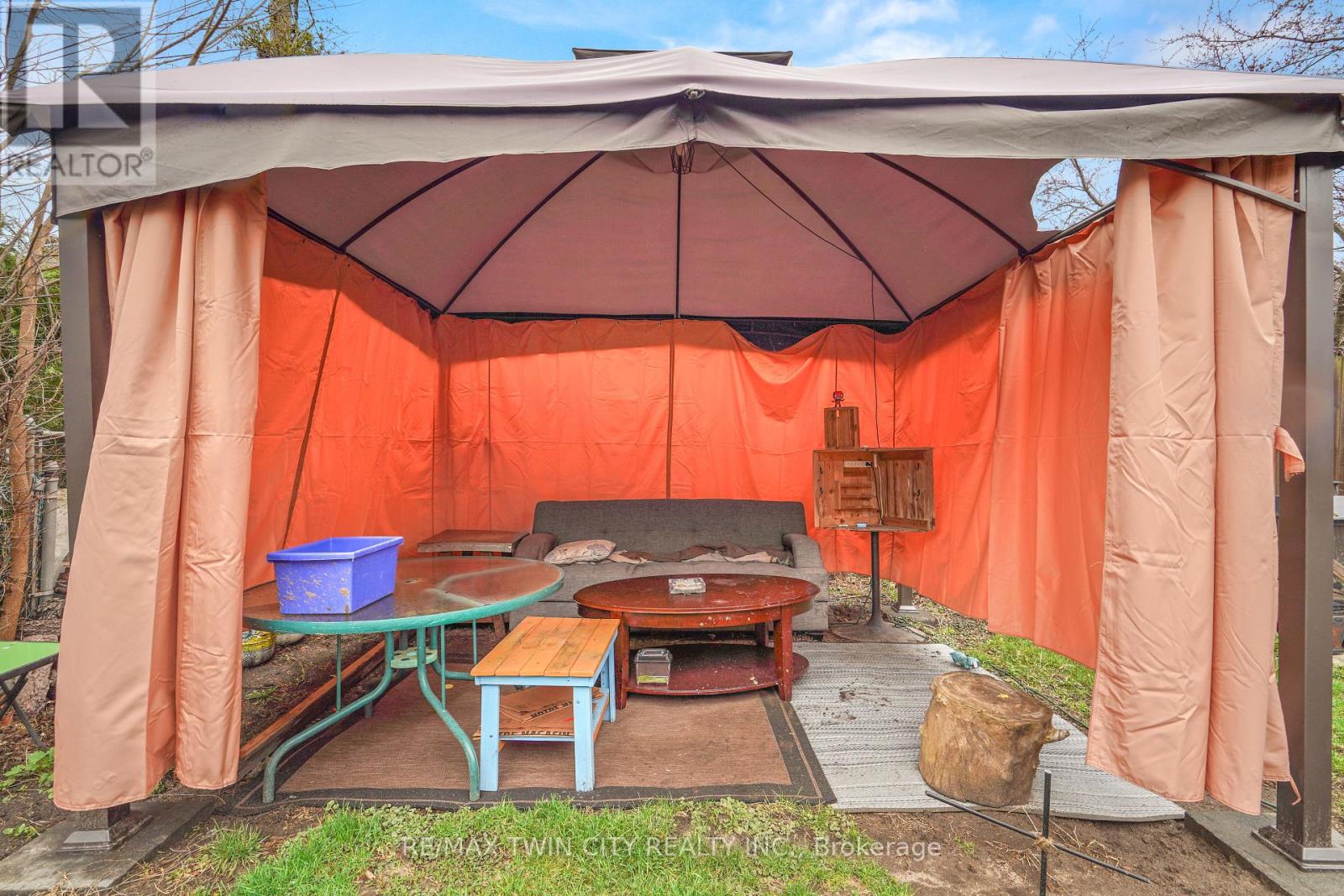 10 Henrietta Street, Brantford, Ontario  N3T 3Y9 - Photo 34 - X13020248