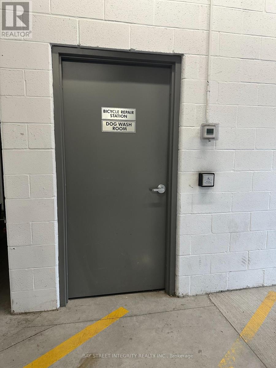 202 - 1 Redfern Avenue, Hamilton, Ontario  L9C 0E6 - Photo 38 - X13020278