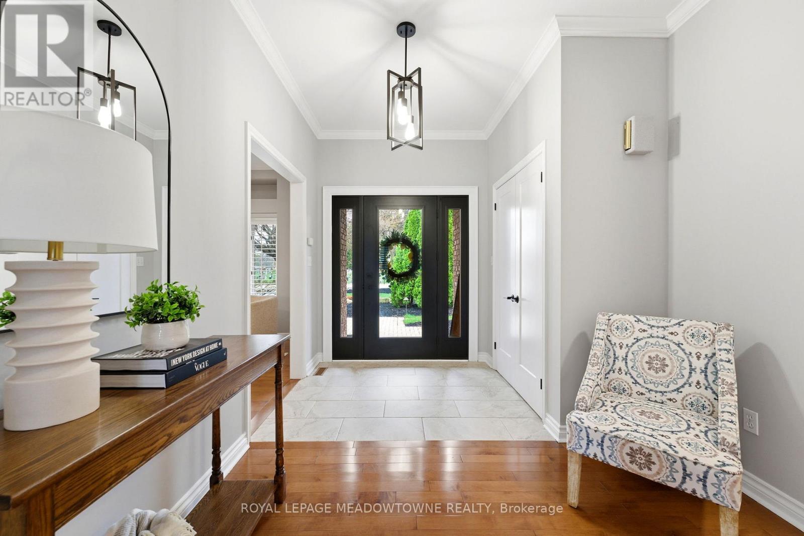 2 Blueheron Lane, Hamilton (Carlisle), Ontario  L0R 1H1 - Photo 3 - X13020358