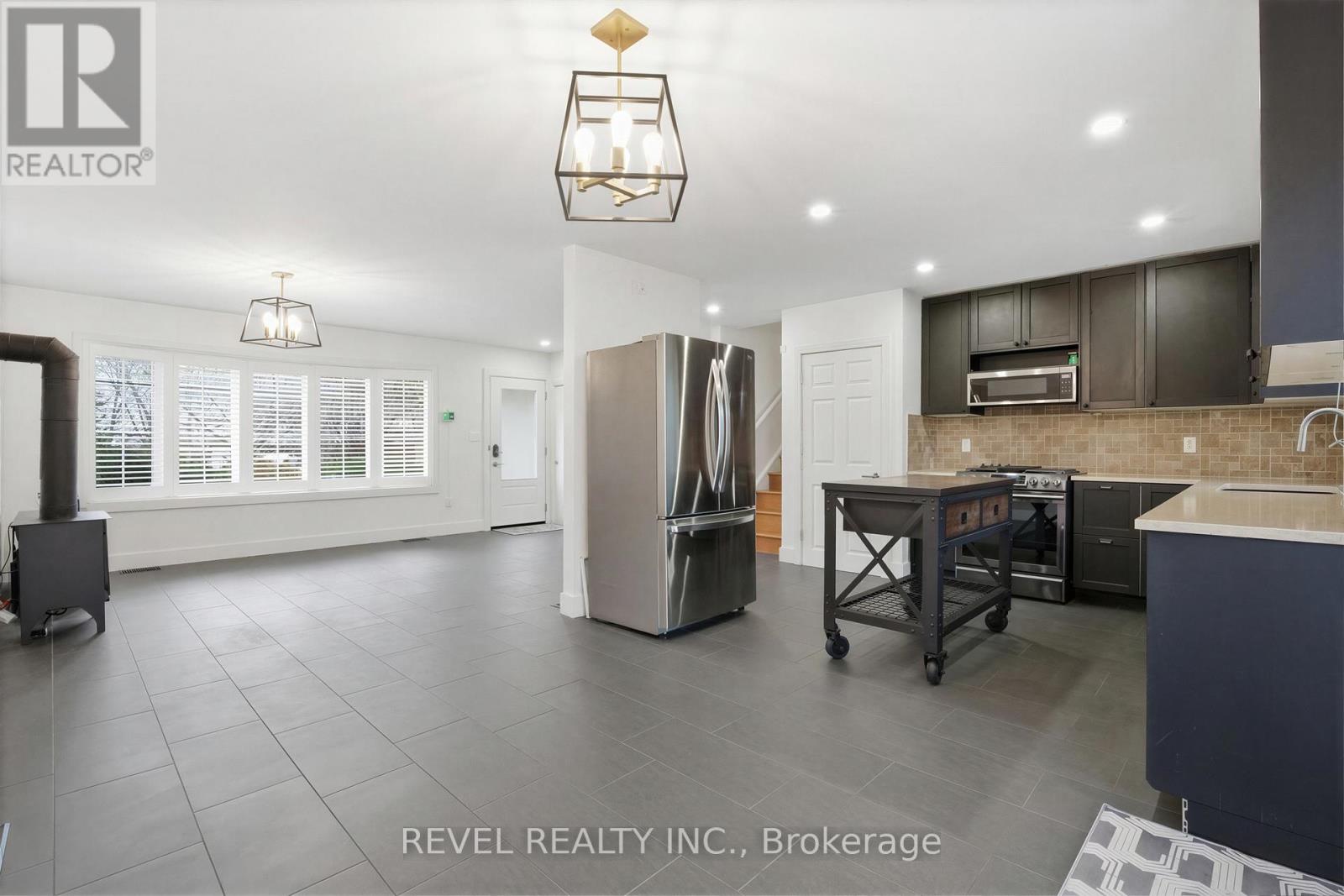 92 Water Street, Woolwich, Ontario  N0B 2N0 - Photo 7 - X13020364