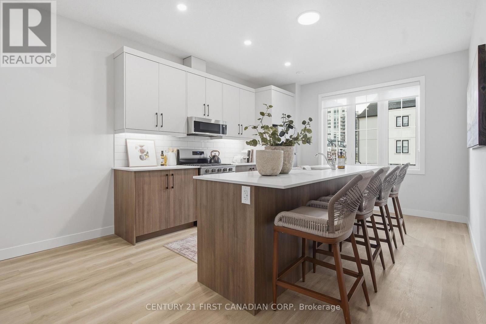 193 - 310 Callaway Road, London North, Ontario  N6G 0N8 - Photo 11 - X12472661