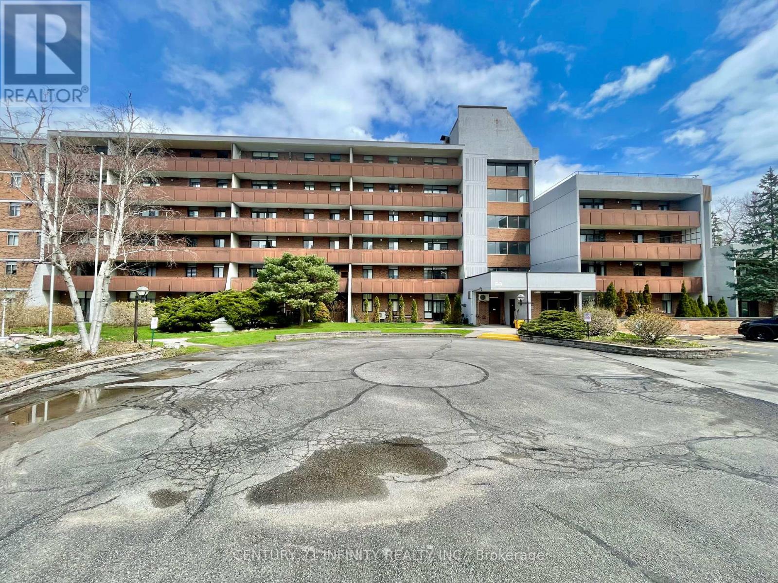 5-606 - 50 OLD KINGSTON ROAD, Toronto, Ontario