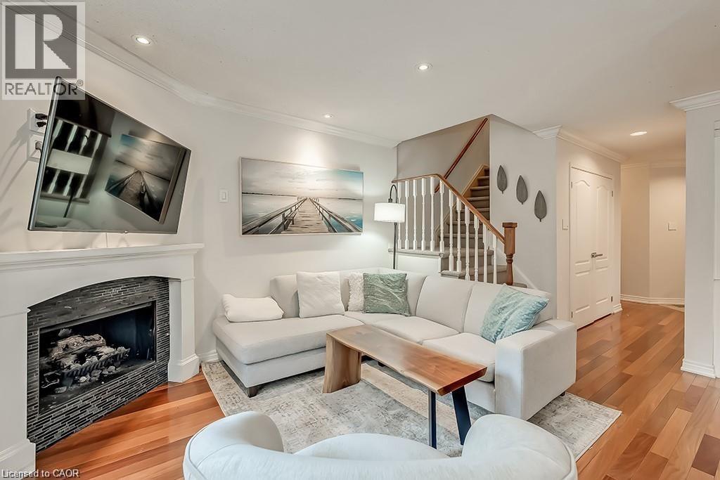 2065 Sixth Line Unit# 11, Oakville, Ontario  L6H 5R8 - Photo 10 - 40821508