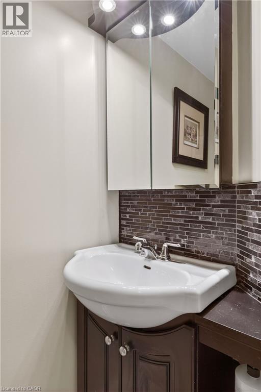 2065 Sixth Line Unit# 11, Oakville, Ontario  L6H 5R8 - Photo 25 - 40821508