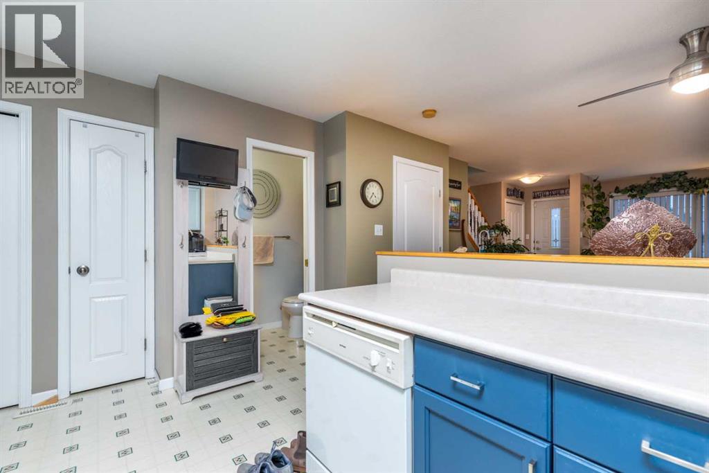 5018 46 Street, Lloydminster, Alberta  T9V 0C5 - Photo 10 - A2281079