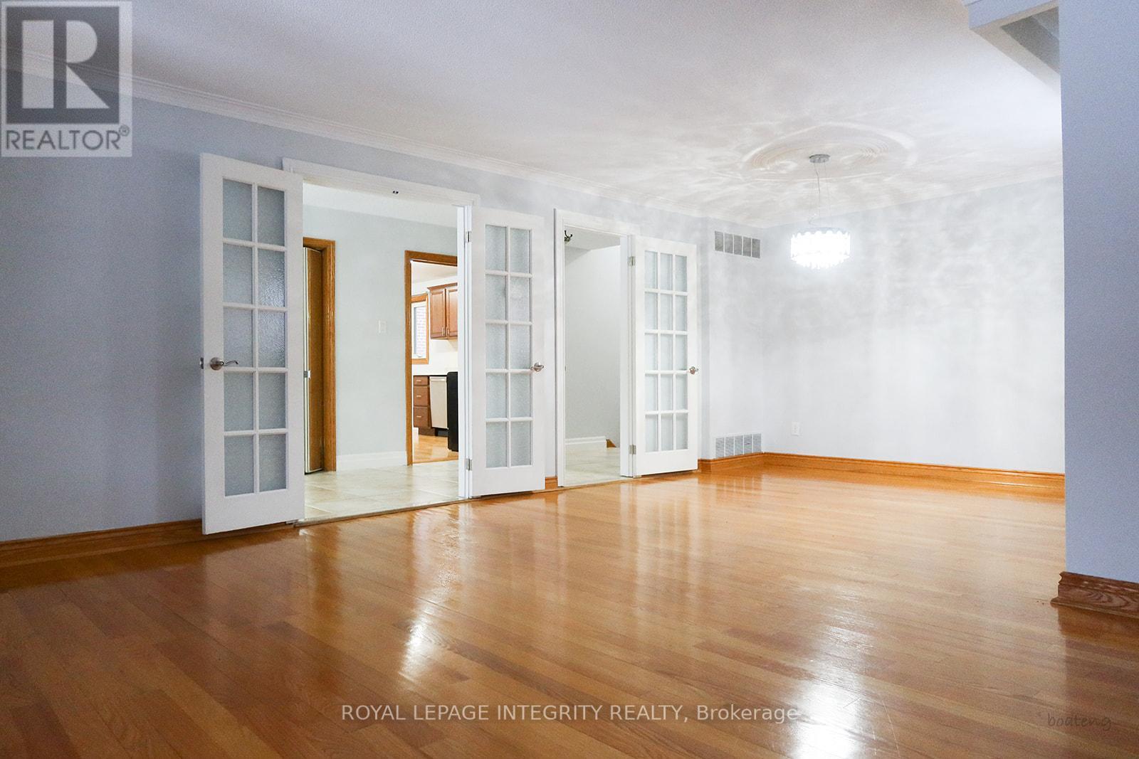 #1 (Upper) - 56 Francis Street, Vaughan (East Woodbridge), Ontario  L4L 1P6 - Photo 3 - N13020596