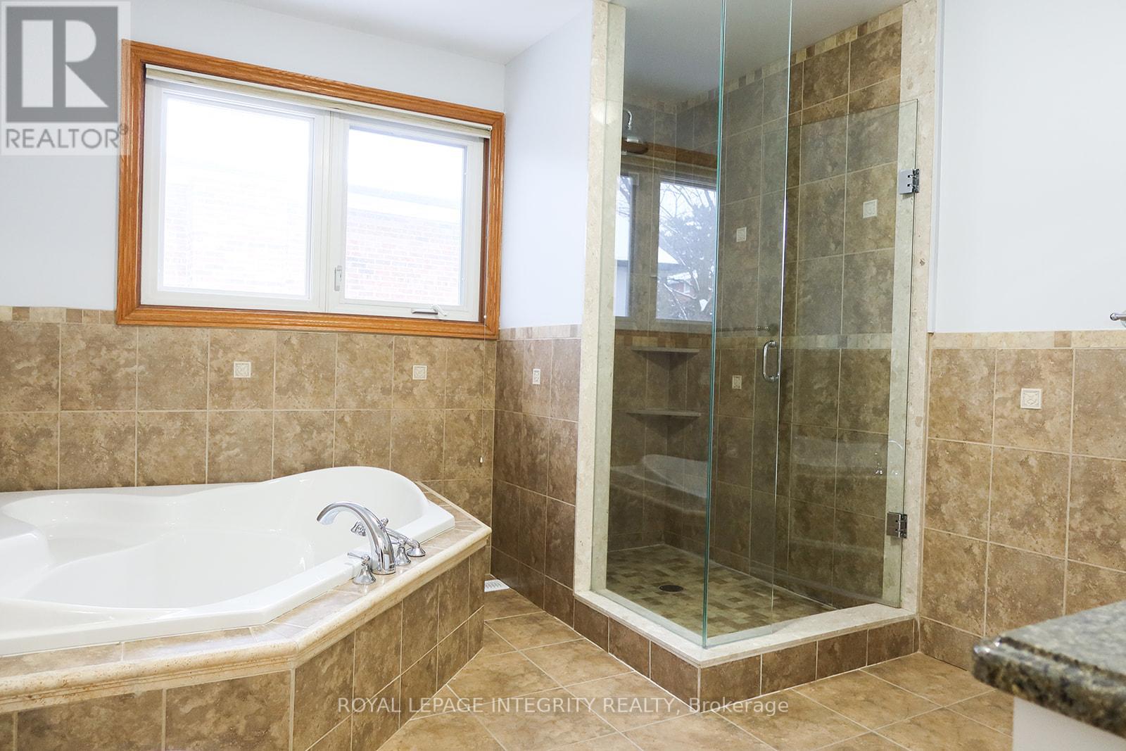 #1 (Upper) - 56 Francis Street, Vaughan (East Woodbridge), Ontario  L4L 1P6 - Photo 9 - N13020596