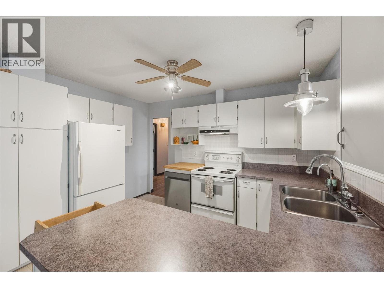 13031 Steven Avenue, Summerland, British Columbia  V0H 1Z0 - Photo 14 - 10370240