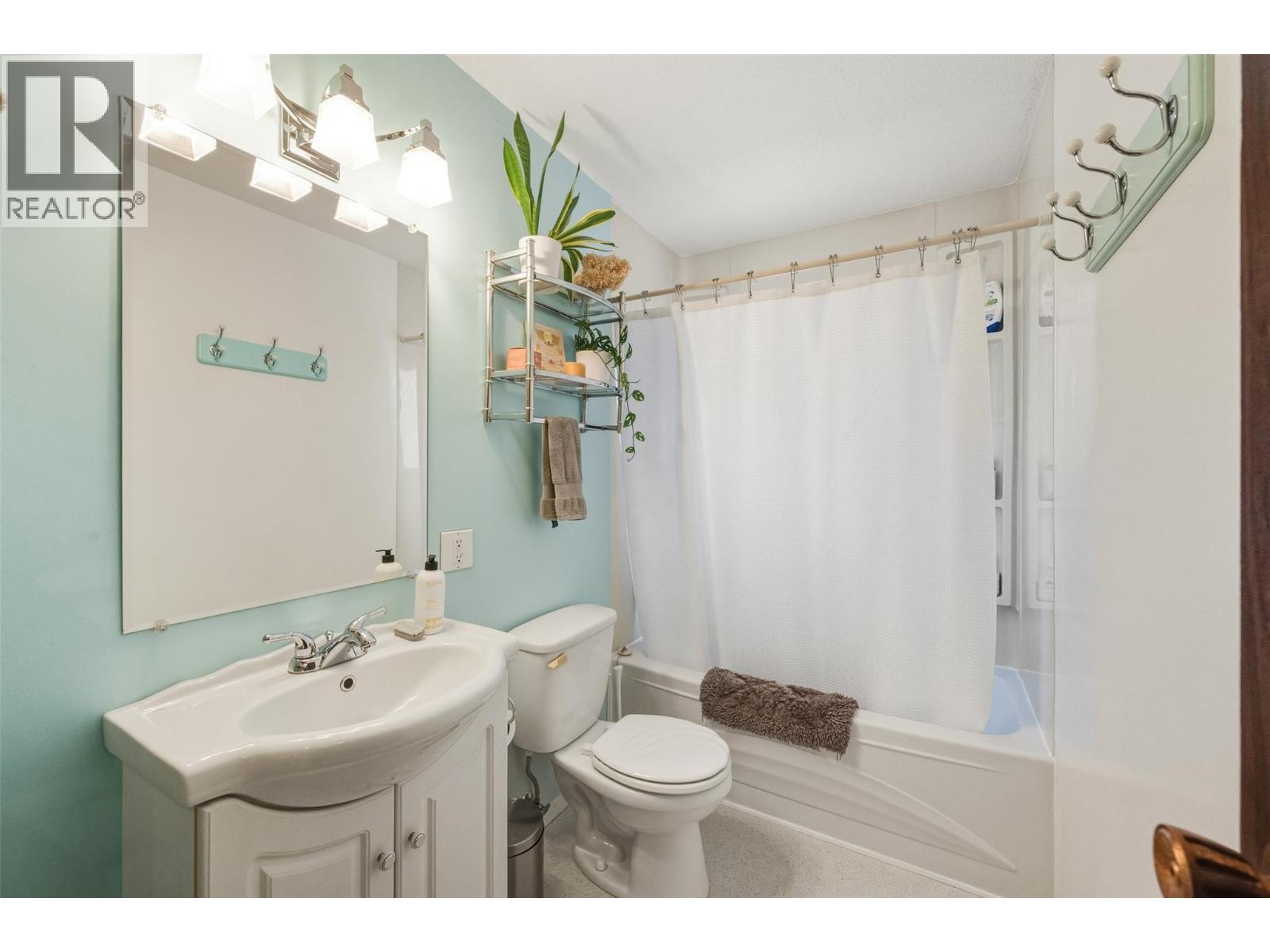 13031 Steven Avenue, Summerland, British Columbia  V0H 1Z0 - Photo 19 - 10370240