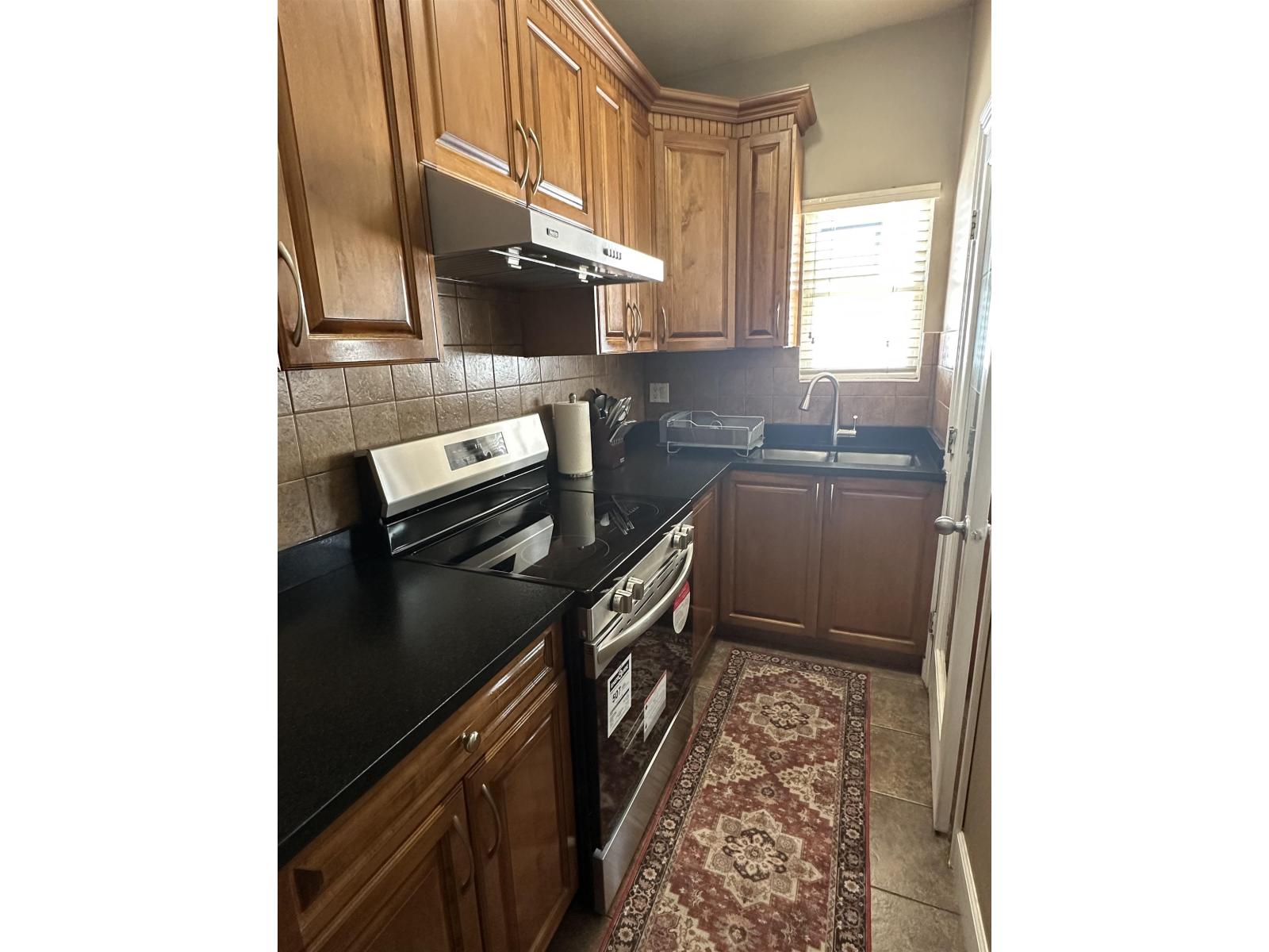 7021 132 Street, Surrey, British Columbia  V3W 6P1 - Photo 5 - R3111755