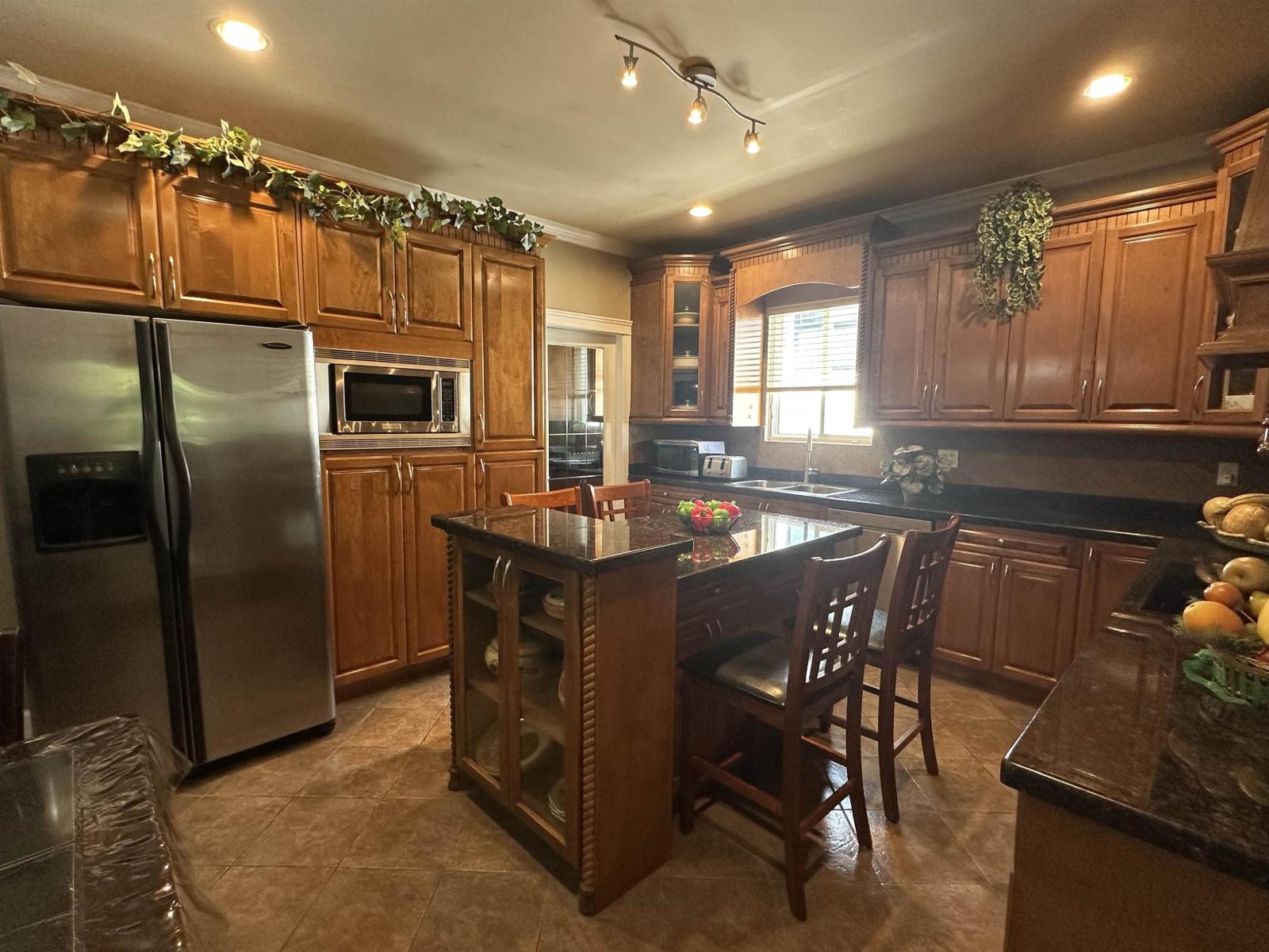 7021 132 Street, Surrey, British Columbia  V3W 6P1 - Photo 4 - R3111755