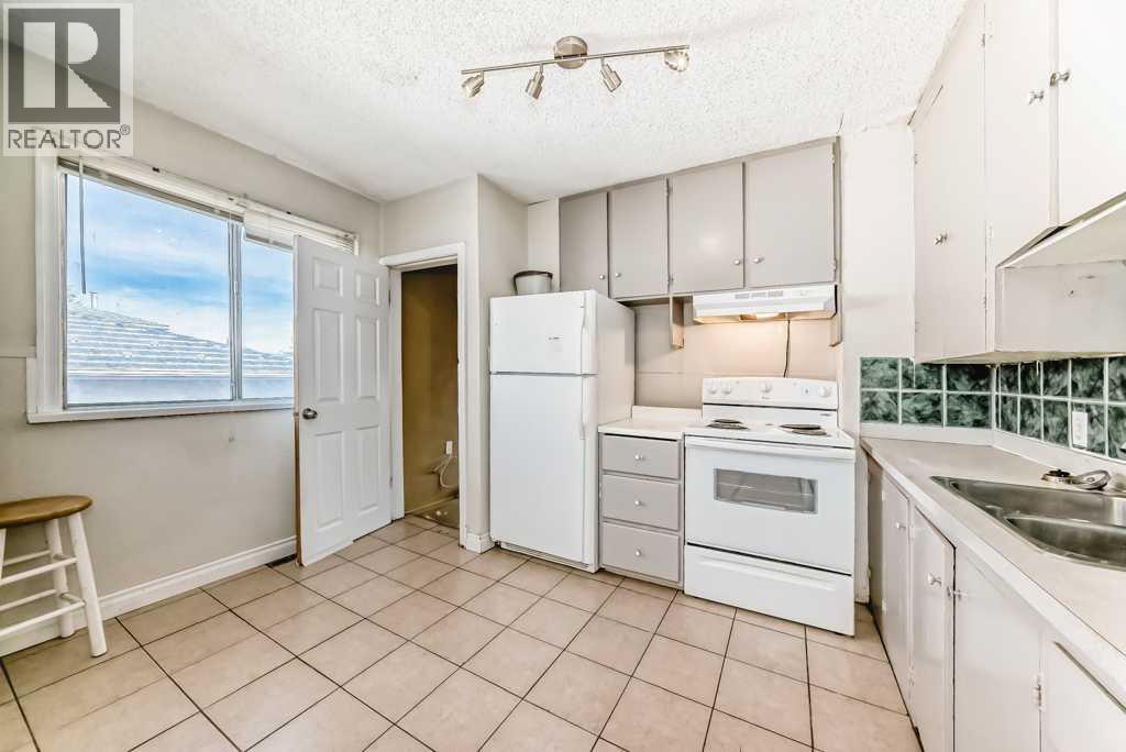 1610 40 Street SW, Calgary, Alberta  T3C 1W9 - Photo 6 - A2297012