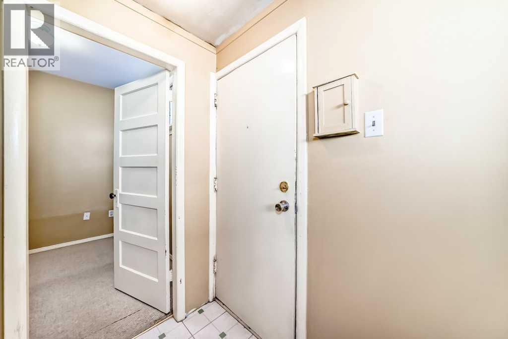 1610 40 Street SW, Calgary, Alberta  T3C 1W9 - Photo 31 - A2297012