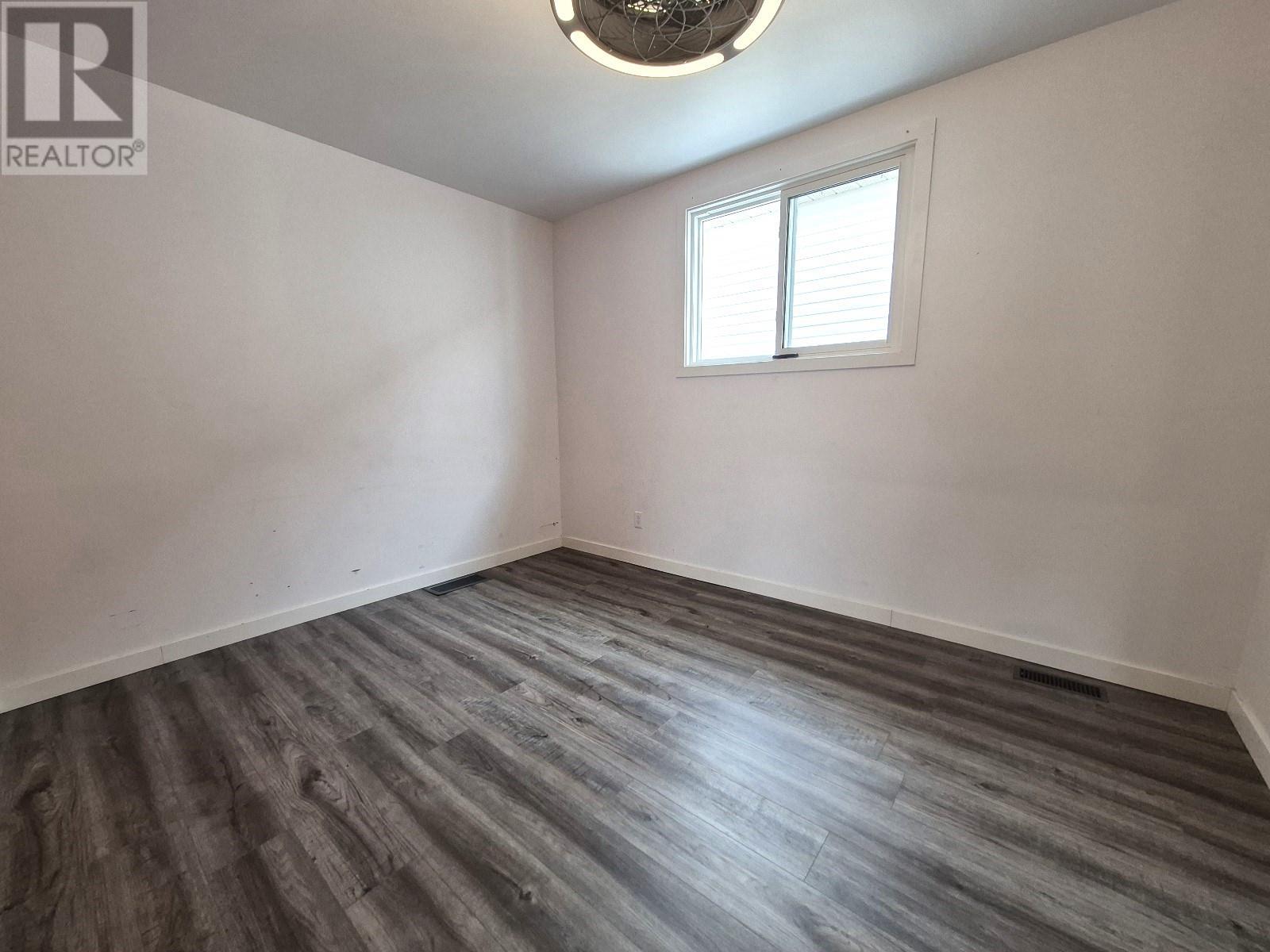 217 Angus St, Thunder Bay, Ontario  P7A 2Y3 - Photo 13 - TB2600491