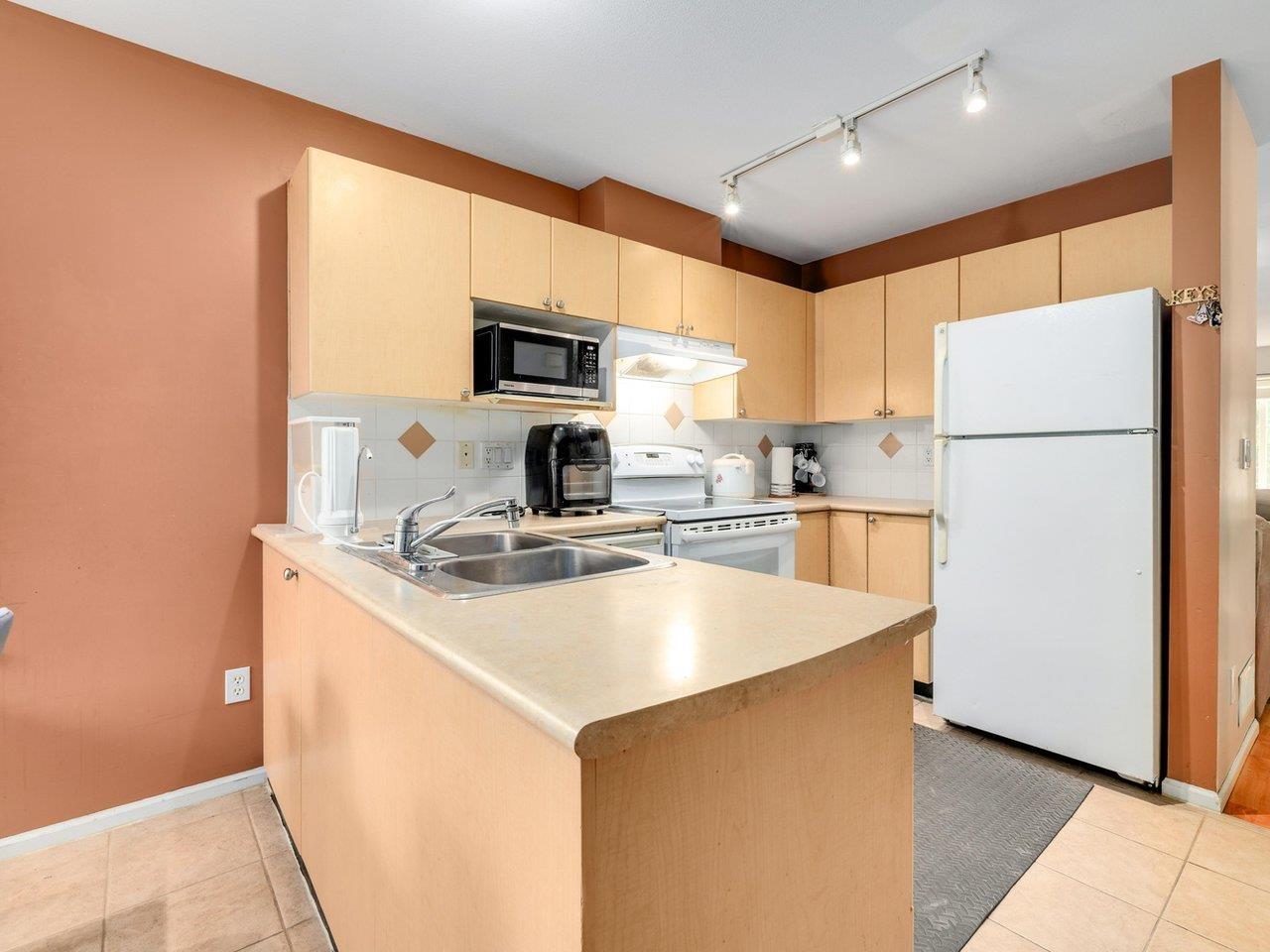 96 12110 75a Avenue, Surrey, British Columbia  V3W 1M1 - Photo 9 - R3113325